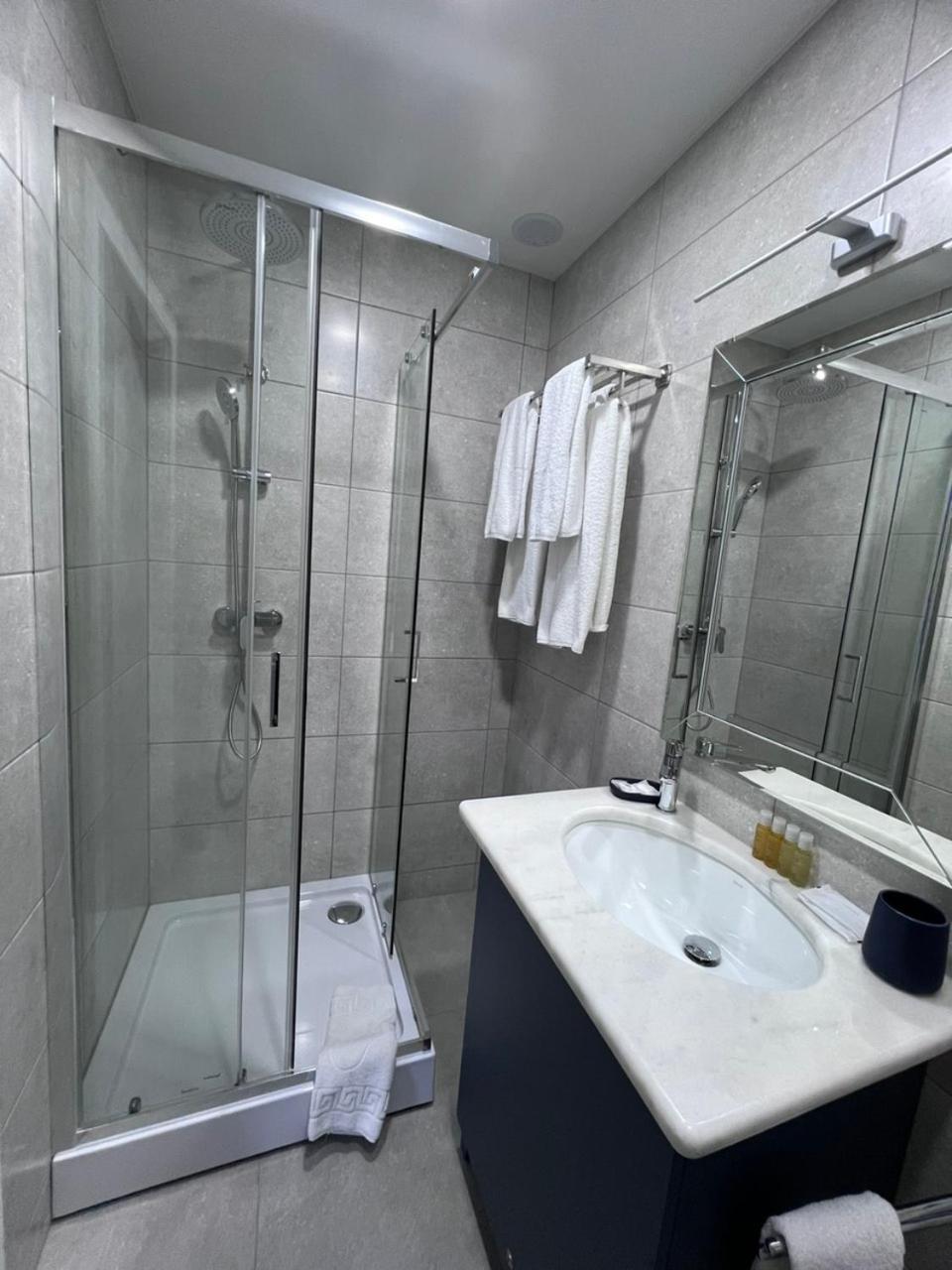 Spa Hotel Galera Kijev Kültér fotó