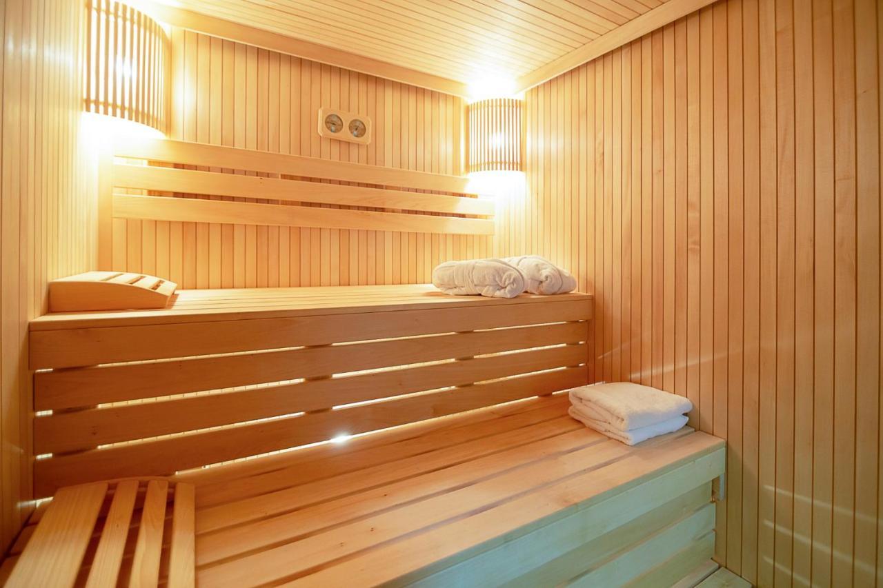 Spa Hotel Galera Kijev Kültér fotó